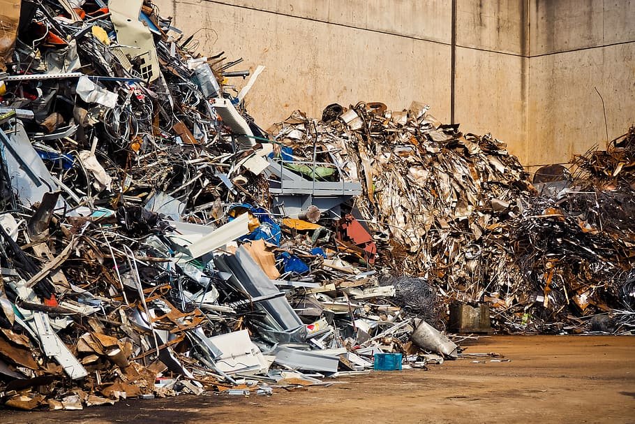 Sustainable Solutions for Your Old Computer: 4 Responsible Ways to Dispose and Recycle